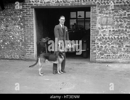 Geoffrey Baker et son alsacienne. Artiste : Bill Brunell. Banque D'Images