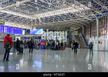 SOCHI, RUSSIE - 02 février 2017 : Terminal de passagers dans l'aéroport international de Sotchi. Adler (ARE) Banque D'Images