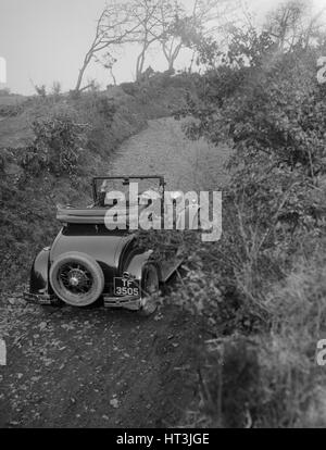 Kitty Brunell la conduite d'un deux-places 1930 Ford Modèle A, 1931. Artiste : Bill Brunell. Banque D'Images