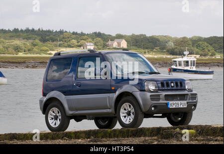 2009 Suzuki Jimny SZ4 Artiste : Inconnu. Banque D'Images