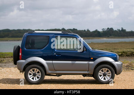 2009 Suzuki Jimny SZ4 Artiste : Inconnu. Banque D'Images