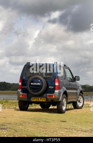 2009 Suzuki Jimny SZ4 Artiste : Inconnu. Banque D'Images