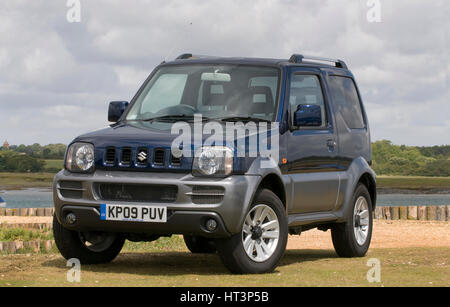 2009 Suzuki Jimny SZ4 Artiste : Inconnu. Banque D'Images