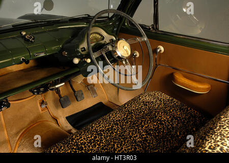 1956 Ford Zephyr Six Artiste : Inconnu. Banque D'Images