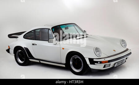 1987 Porsche 911 Carrera 3.2 : Artiste inconnu. Banque D'Images