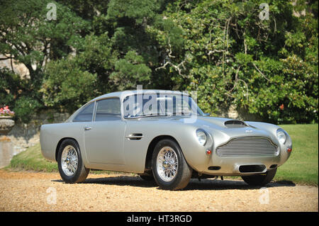 1961 Aston Martin DB4 GT : Artiste inconnu. Banque D'Images