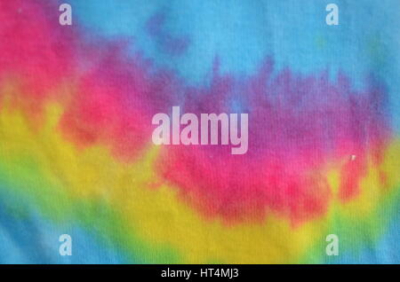 Tirant de l'arc-en-ciel tissu teint en détail Banque D'Images
