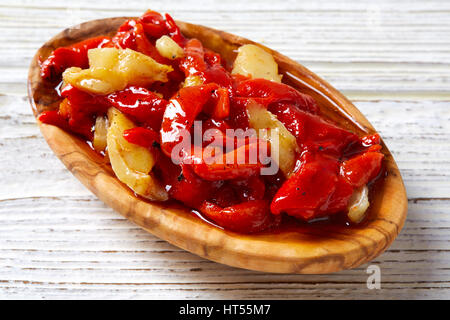 Poivre rouge de la morue et de l'Espagne tapas esgarraet Banque D'Images