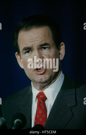 Pat Buchanan portrait Washington DC., 1992. Photo par Mark Reinstein Banque D'Images