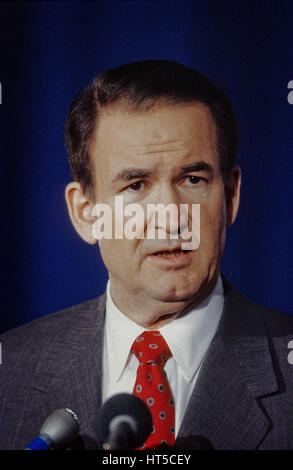 Pat Buchanan portrait Washington DC., 1992. Photo par Mark Reinstein Banque D'Images