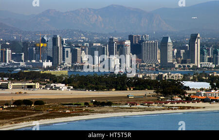 SAN DIEGO, Californie - le 03 novembre : San Diego vue rapprochée de haut montagne, sur Novembre 03, 2016 à San Diego, Californie, USA. Banque D'Images