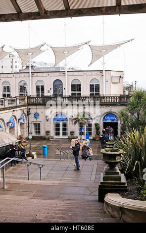 Le Sealife Centre de Brighton est le plus ancien aquarium et a été construit en 1872 par Eugenius Birch Banque D'Images