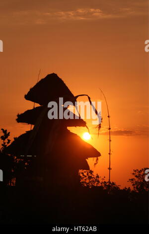 Le temple d'Ulu Watu Tempel sur l'île de Bali en Indonésie en southeastasia Banque D'Images