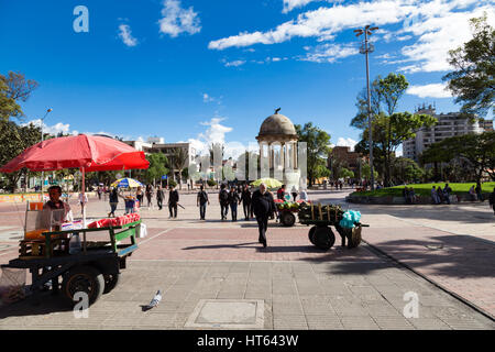 Bogota, Colombie - Avril 21 : personnes non identifiées à la Parque de Los Periodistas le 21 avril 2016 à Bogota, Colombie. Banque D'Images