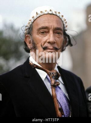 L'artiste espagnol Salvador Dali en raison de sa résidence sur la Costa Brava en septembre 1968. Dans le monde d'utilisation | Banque D'Images