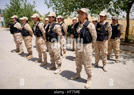 Les femmes kurdes du 2e bataillon, 6e brigade, une unité féminine de tous les peshmergas, Iraq Sulaymaniyah. Banque D'Images