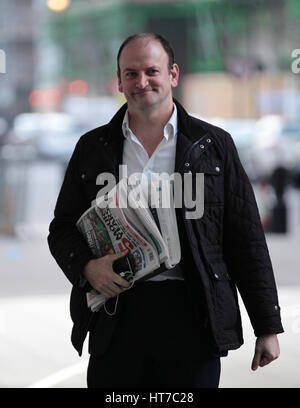 Le député de l'UKIP Douglas Carswell assiste à la BBC Andrew Marr Show à la BBC à Londres, 19 février 2017 Banque D'Images