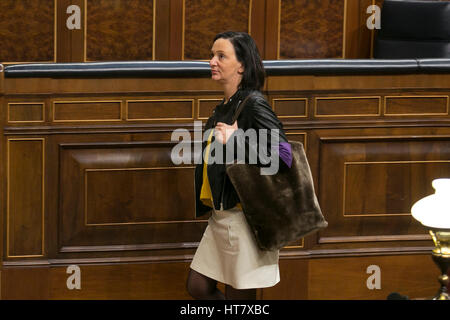 Madrid, Espagne. 05Th Mar, 2017. Caroline politicien Podemos Bescansa quitte le parlement espagnol en raison de l'arrêt de la Journée des femmes au cours d'une session ordinaire à à Madrid, le mercredi 08 mars, 2017. Más Información Gtres Crédit : Comuniación sur ligne, S.L./Alamy Live News Banque D'Images