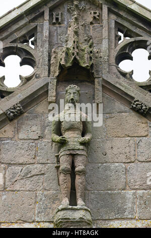 Staute de Henry IV sur l'église St Mary Magdalene à Bataille, Shrewsbury, Shropshire. Banque D'Images