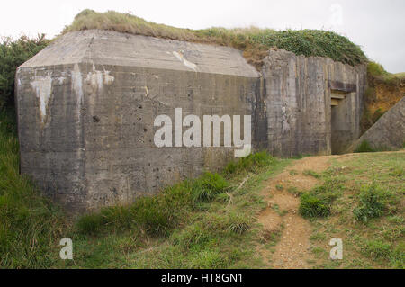 La Seconde Guerre mondiale demeure près du site d'Omaha Beach, Normandie, France Banque D'Images