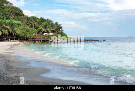 Hat Sai Kaew beach à Koh Samed island en Thailande Banque D'Images