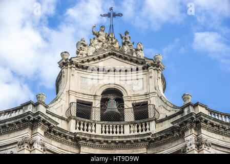 Détails de style baroque Chiesa di San Placido Monaco e Martire (Église de Saint Placide) dans Catania City sur le côté est de l'île de Sicile, Italie Banque D'Images