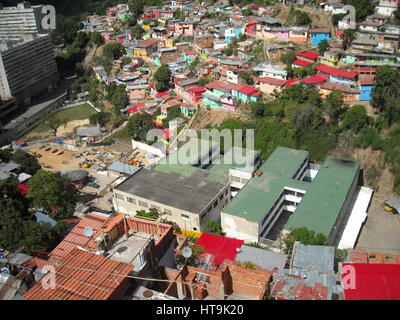 Les bidonvilles, VENEZUELA, CARACAS, San Agustin Banque D'Images