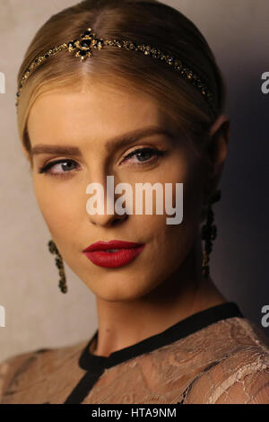 Sydney, Australie. Mar 9, 2017. ELLE L'Australie a tenu un cocktail organisé par l'éditeur en chef, Justine Cullen, pour lancer la première projection de La Belle et la Bête à l'intervalle QT Sydney, 49 rue du marché. Sur la photo : Erin Holland. Credit : Crédit : Richard Milnes/Alamy Live News Banque D'Images