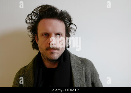 Berlin, Allemagne. Feb 8, 2017. Père musicien John Misty, photographié à Berlin, Allemagne, 8 février 2017. Photo : Jörg Carstensen/dpa/Alamy Live News Banque D'Images