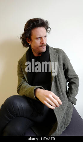 Berlin, Allemagne. Feb 8, 2017. Père musicien John Misty, photographié à Berlin, Allemagne, 8 février 2017. Photo : Jörg Carstensen/dpa/Alamy Live News Banque D'Images