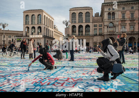 Milano, Italie. 8 mars, Journée des femmes. Manifestation pour les droits des femmes "Non una di meno -pas un de moins". Banque D'Images