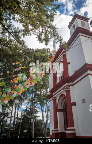 Iglesia del cerrito Banque de photographies et d'images à haute résolution  - Alamy