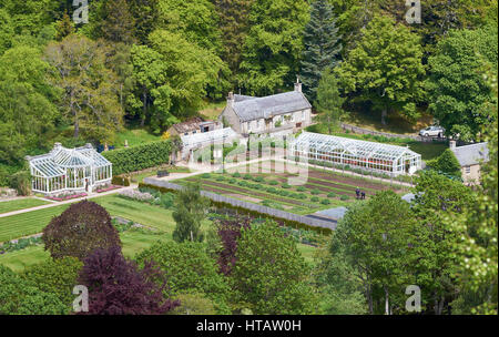 Potager et une maison de verre dans le domaine du château de Balmoral, Aberdeenshire, North East Highlands écossais. Banque D'Images