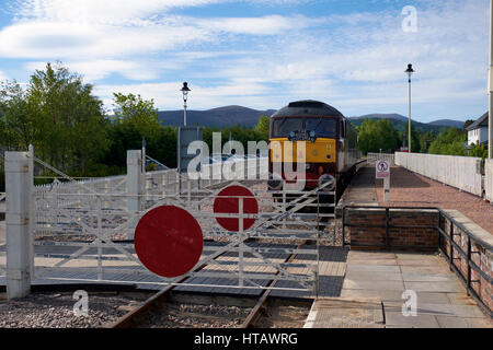 Le Royal Scotsman à la gare d'Aviemore dans les Highlands écossais. UK. Banque D'Images