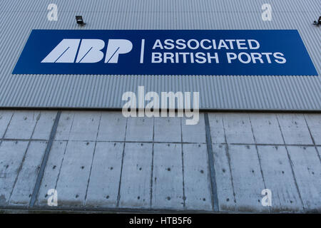 Associated British Ports affichage dynamique dans le Port de Garston. Banque D'Images