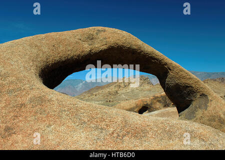 L'affichage à l'écran Mobius en Alabama Hills près de Lone Pine, Sierra Nevada, Californie, USA Banque D'Images