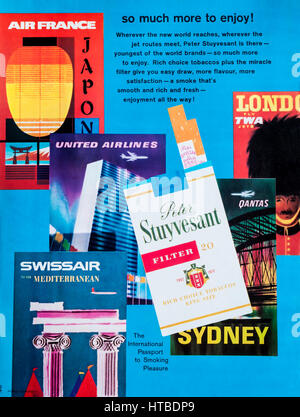 Un magazine des années 60, la publicité Publicité Peter Stuyvesant cigarettes. Banque D'Images