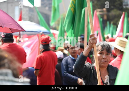 Manifestación de grupos campesinos, Día Internacional de la Mujer, Ciudad de México, Mexique, 8 de marzo, 2017 Banque D'Images