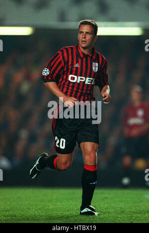 OLIVER BIERHOFF AC Milan 19 Septembre 1999 Banque D'Images