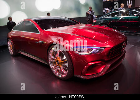 Genève, SUISSE - Le 7 mars 2017 : Mercedes-AMG GT Concept Car présenté à la 87e Salon International de l'Automobile de Genève. Banque D'Images