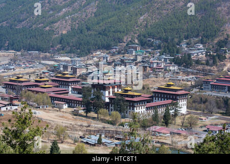 Le Bhoutan, Thimphu. Tashichhoedzong (aka Tashichho Dzong) monastère bouddhiste historique et de la forteresse qui abrite aujourd'hui le siège du gouvernement civil du Bhoutan. Banque D'Images