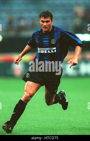 CHRISTIAN VIERI INTER MILAN FC 31 Juillet 1999 Banque D'Images