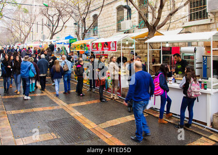 NAZARETH, ISRAËL - 19 décembre 2014 : lieux d'un marché de Noël, à Nazareth, Israël Banque D'Images