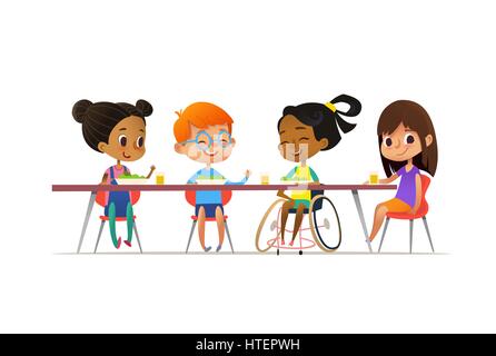 Fille en fauteuil roulant assis à table dans une cantine et de parler à ses amis. Heureux les enfants déjeunant multiraciale. Concept d'inclusion scolaire. Vector illustration pour site web, publicité, affiche, flyer. Illustration de Vecteur