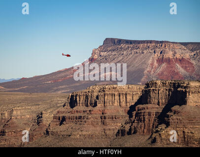 Vol en hélicoptère au Grand Canyon Rive Ouest - Arizona, USA Banque D'Images