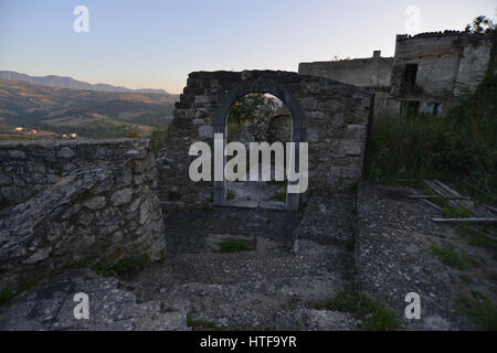 Irpinia, 2014, Conza Vecchia Banque D'Images