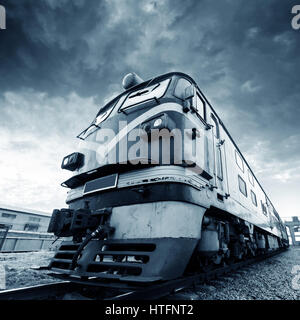 Vintage train abandonné, après des années de la rouille. Banque D'Images