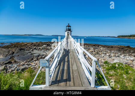 Point Marshall Light Station est un phare à l'entrée du port de Port Clyde à Port Clyde, dans le Maine. La station de phare a été créé en 1832. Banque D'Images