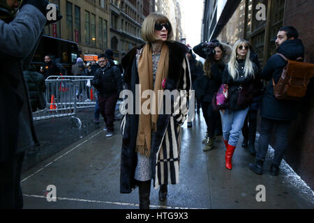 New York, 10 mai 2017 Anna Wintour vu au cours de Calvin Klein afficher ny fashion week Womenswear 17-18 FW RTW. Banque D'Images