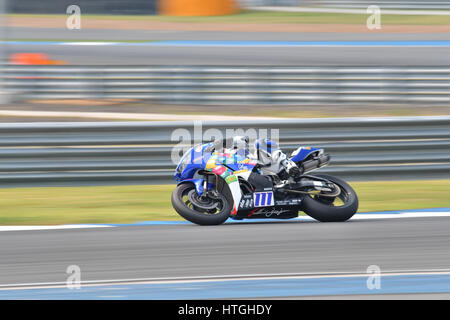 Buriram, Thaïlande. 11 mars 2017.Kyle Smith #111 de Grande-Bretagne avec Honda CBR600RR dans le Championnat du monde Supersport (WorldSSP) sur le circuit international de Chang le 11 mars 2017 à Buriram Thaïlande. Crédit : Chatchai Somwat/Alamy Live News Banque D'Images